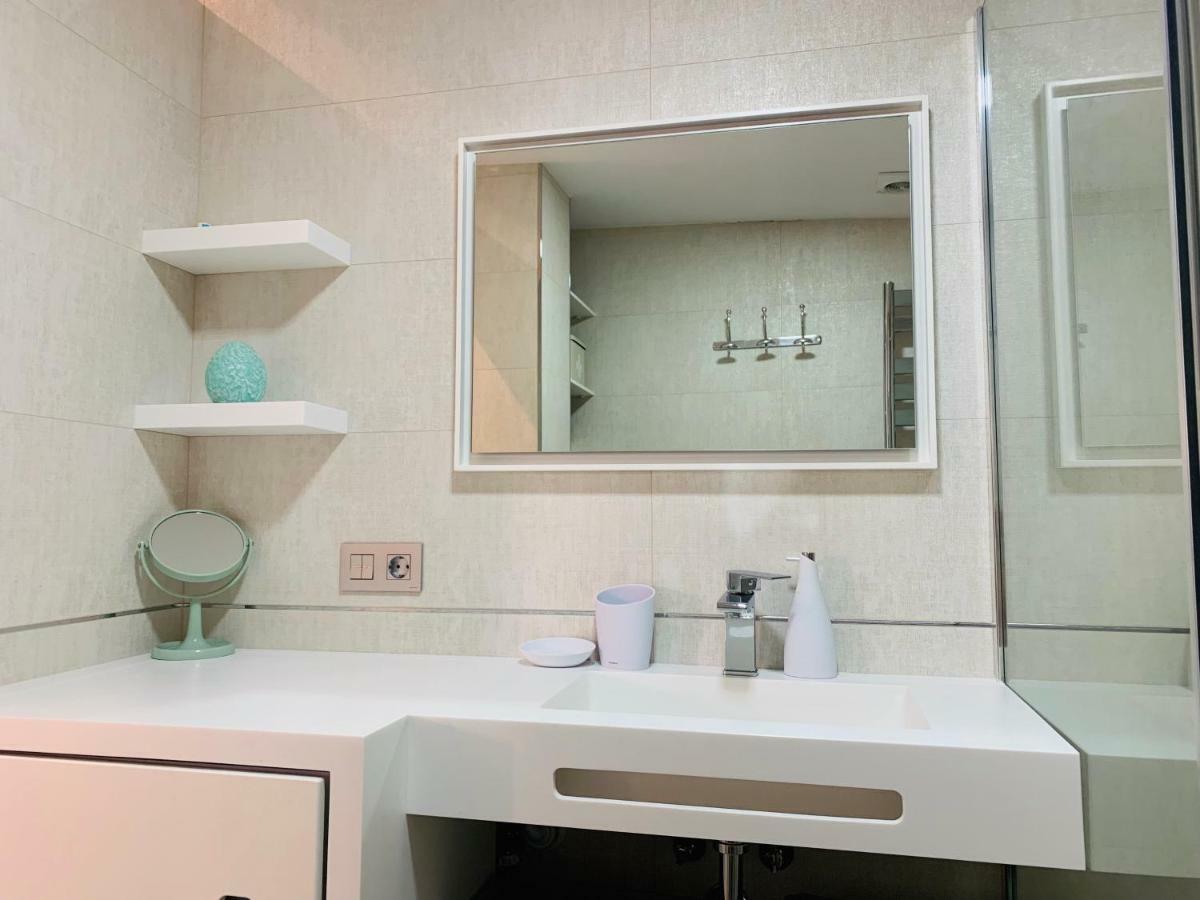 Cathedral Studio, Luxury In Cathedral Area, Parking Optional Appartement *